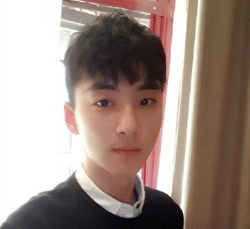 搂你入怀吖的照片