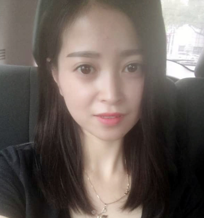 年华成诗的照片