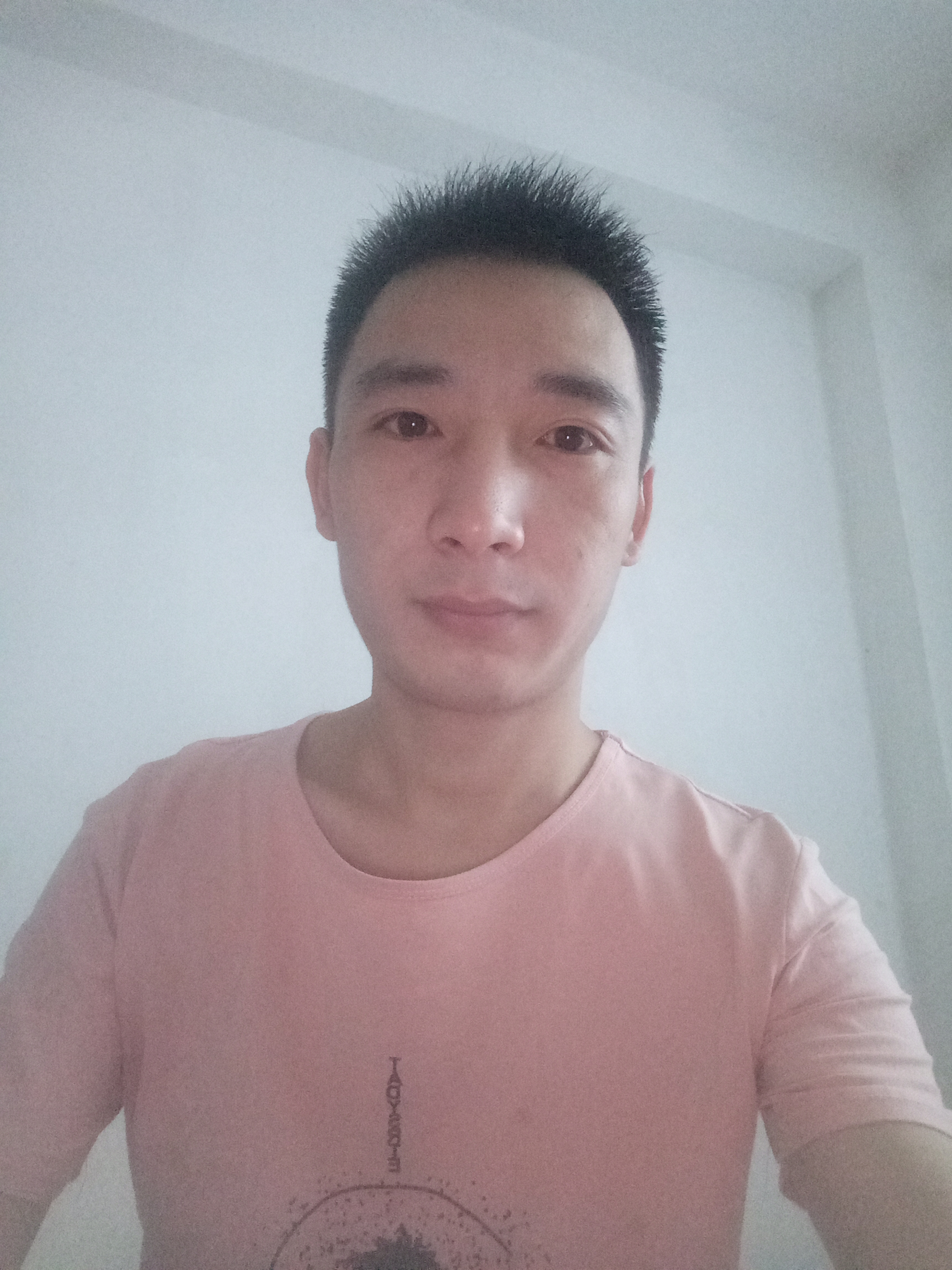 l陌路随缘的照片