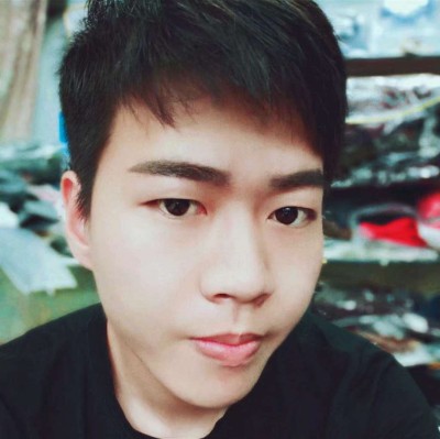 余生我陪你风雨同的照片