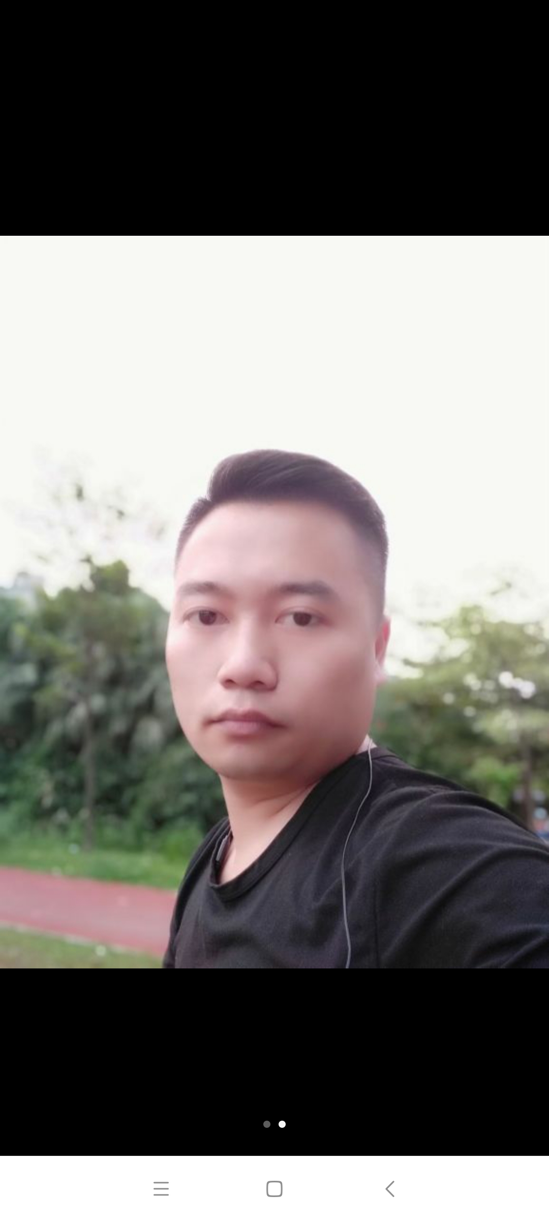 浮华得飞的照片