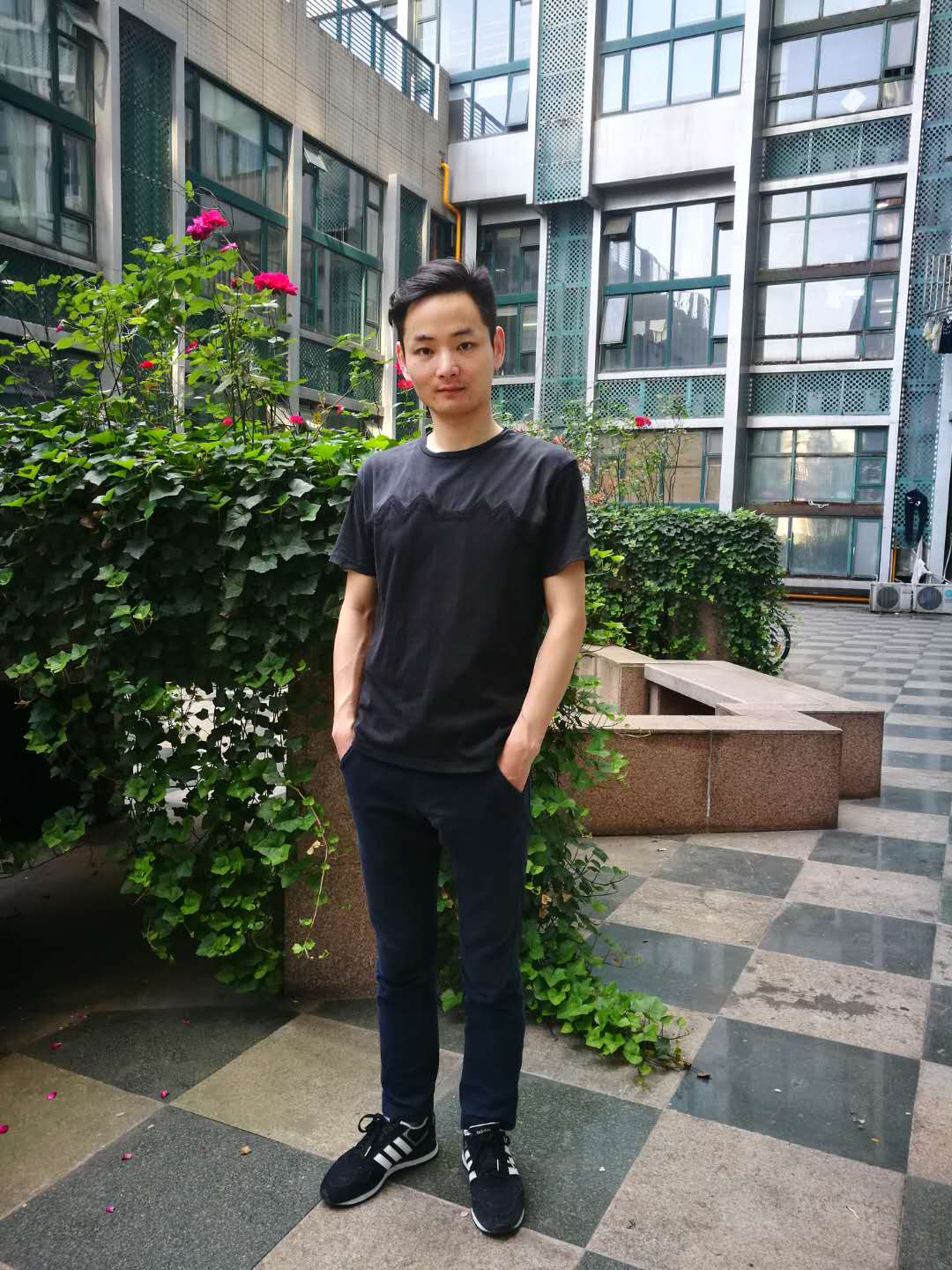 Ups不间断电源的照片
