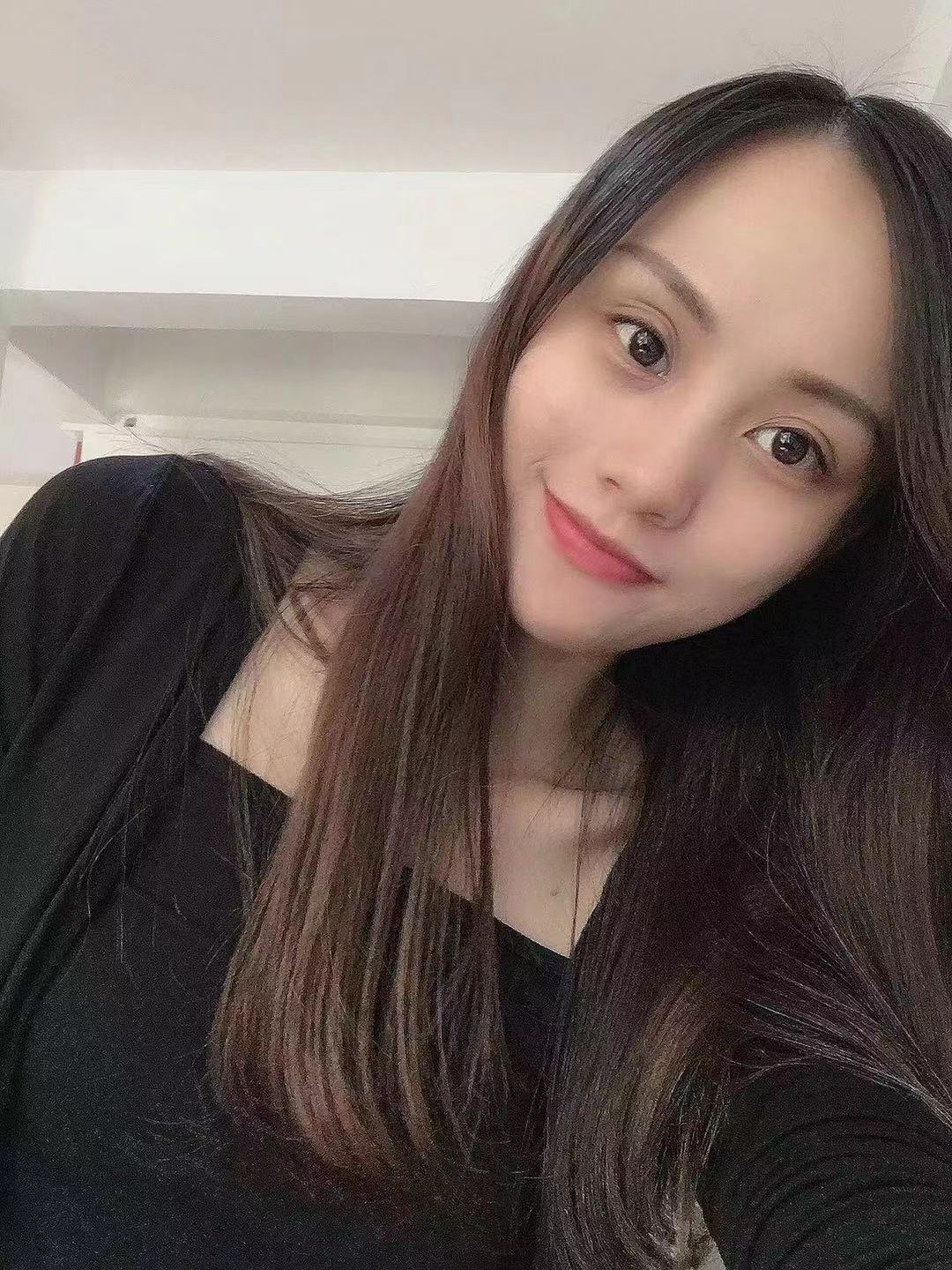雯子黄的照片