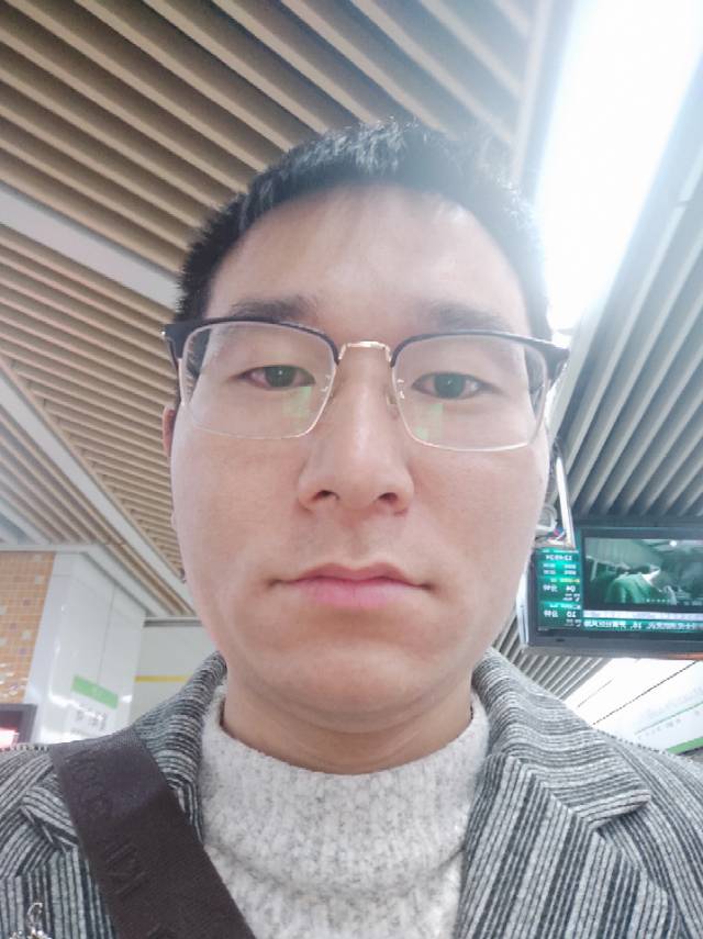 会员037917727的照片