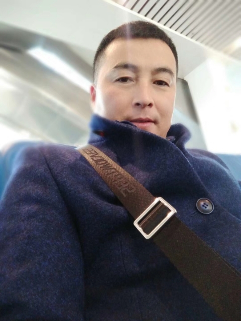 桑凤波的照片
