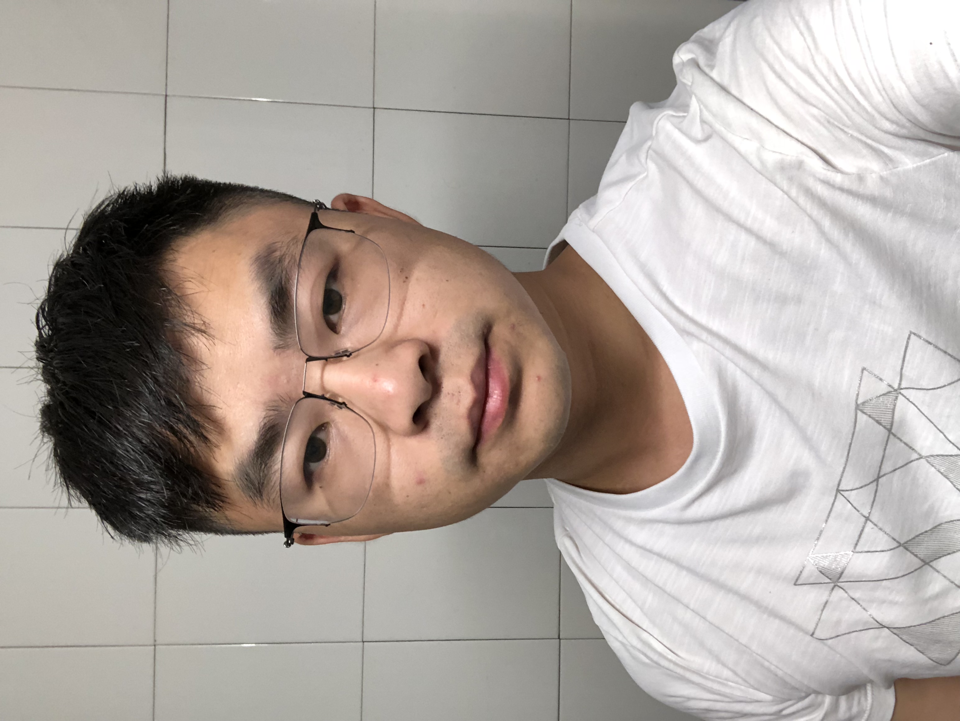 戈壁滩怪兽的照片