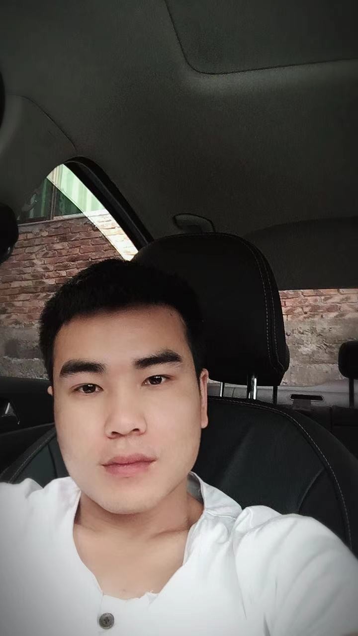 Aɢᴀɪɴ.的照片