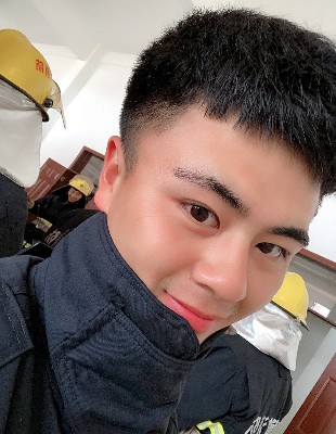 Lazys的照片