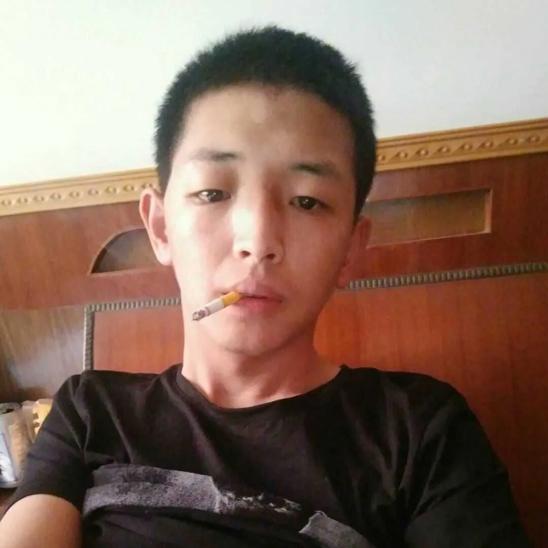 谁是谁的谁a的照片
