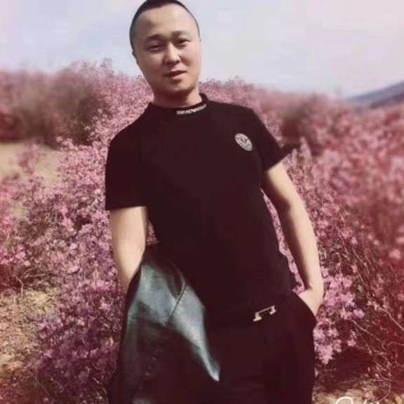 护花使者999的照片