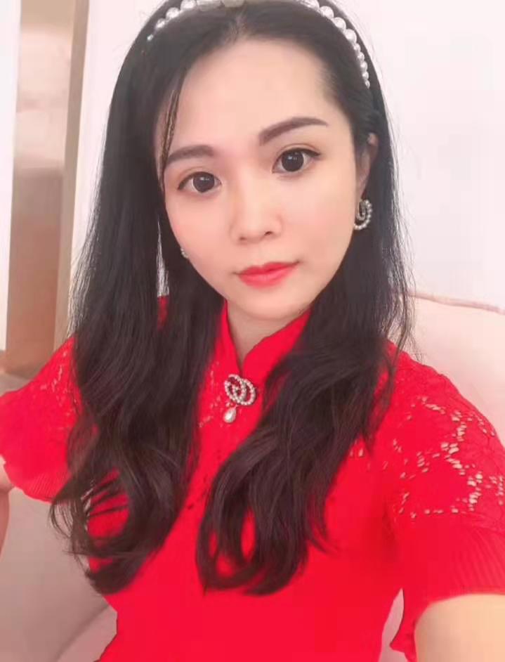 梓萱伊人的照片