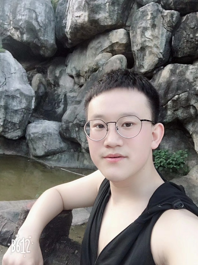 元气少年龙的照片