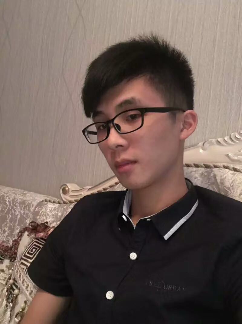 罗昭亮的照片