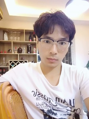 奢求十三月的照片