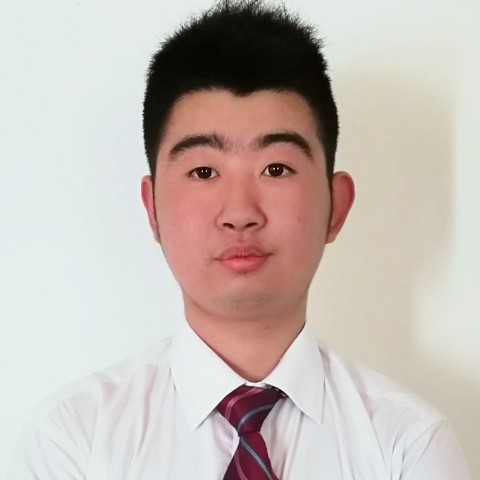 陈嘉隆的照片