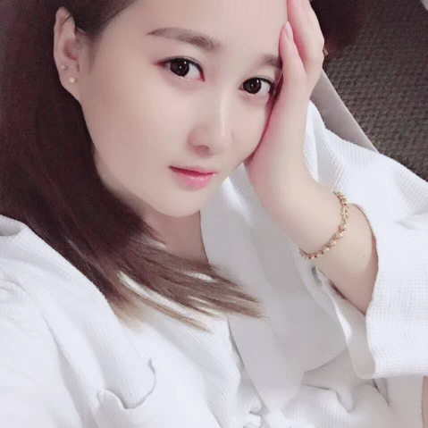 李梦嫣的照片