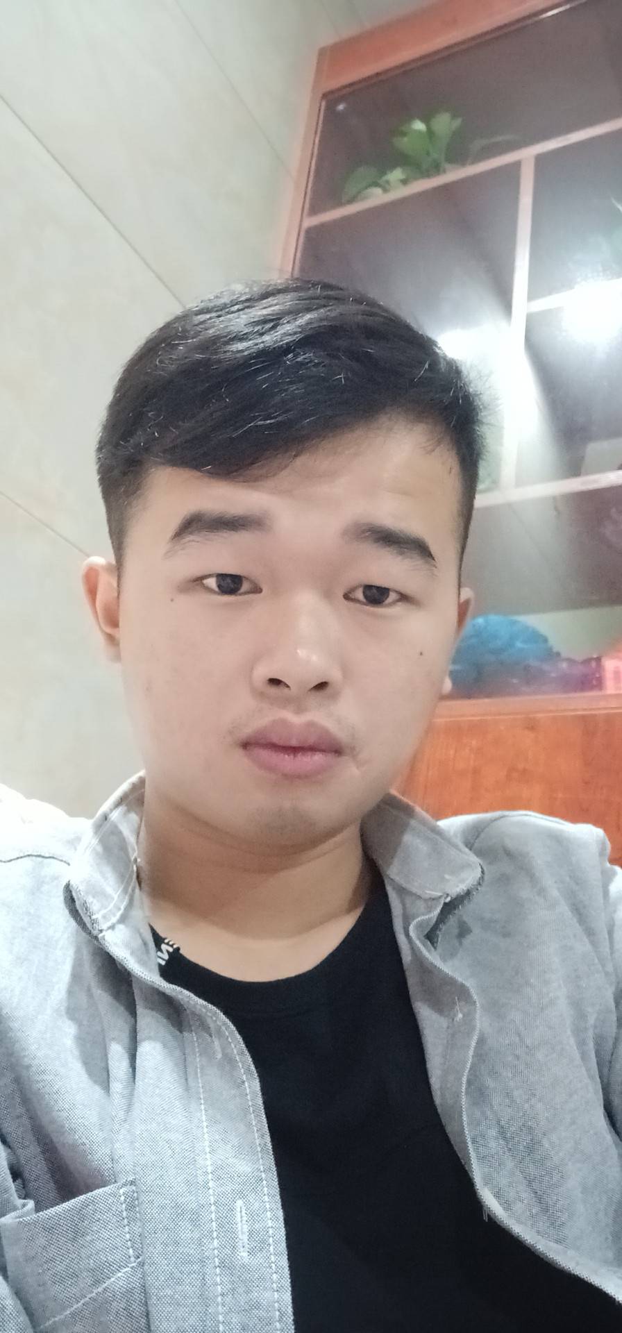 正在输入中小祖宗的照片