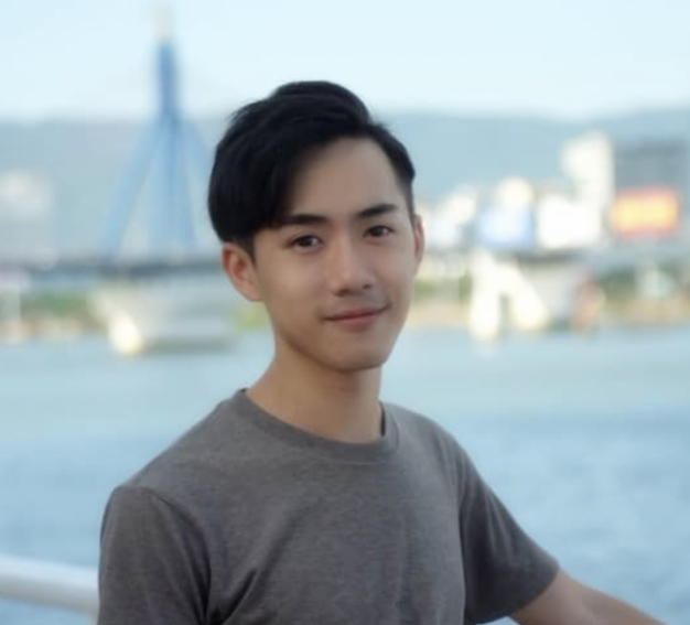 预谋邂逅的照片