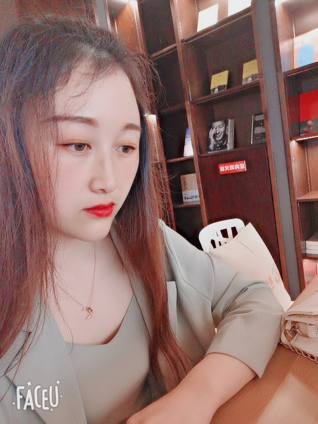 小花猪儿的照片