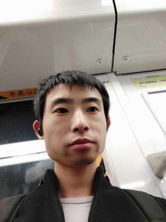 Raymend的照片
