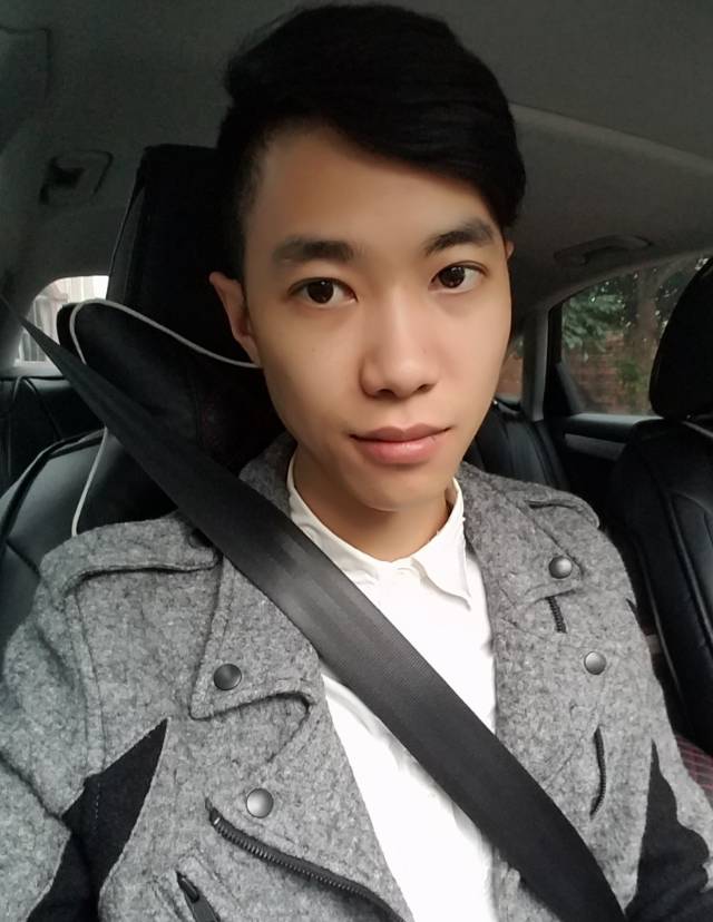 立青日青的照片