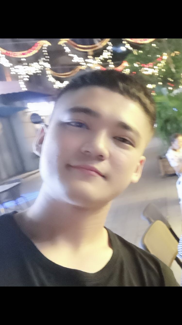 欲戴皇冠的照片