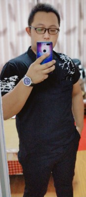 默默等待的傻小子的照片