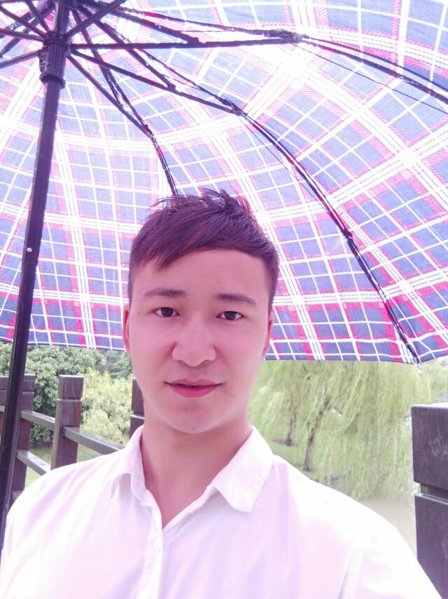因为爱情在一起的照片
