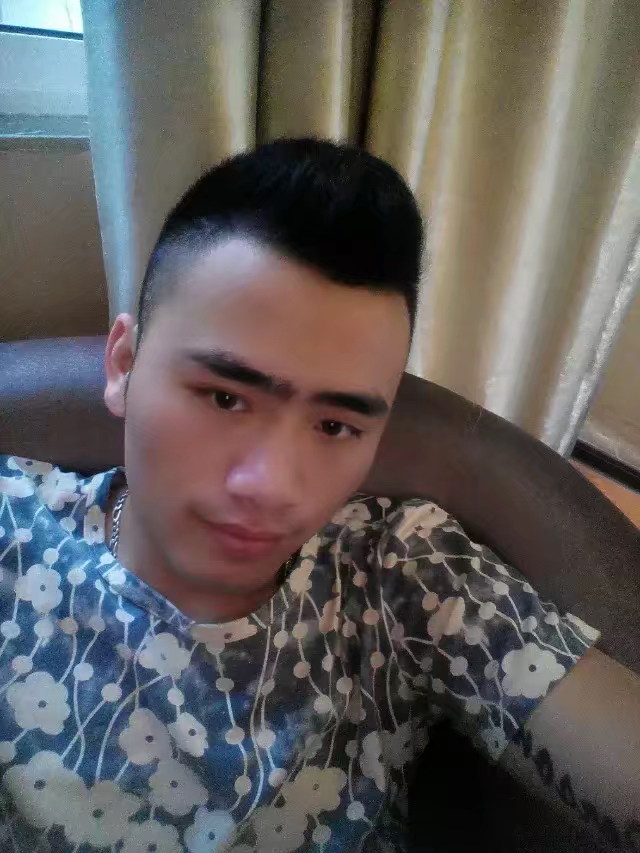 李元kk的照片