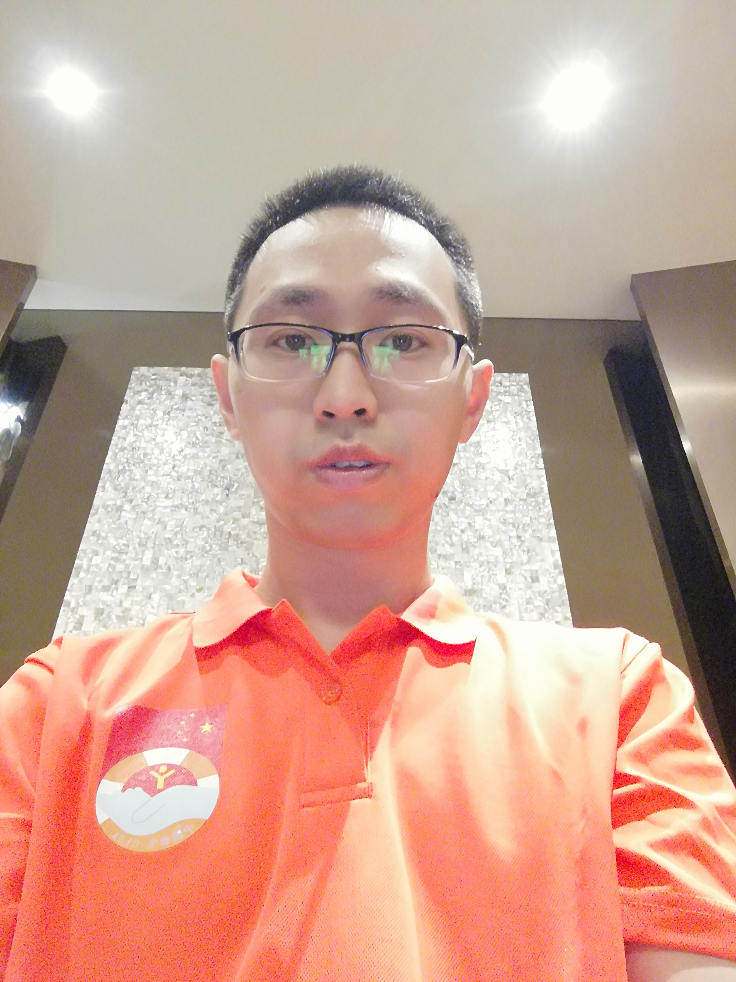 少龙tt的照片