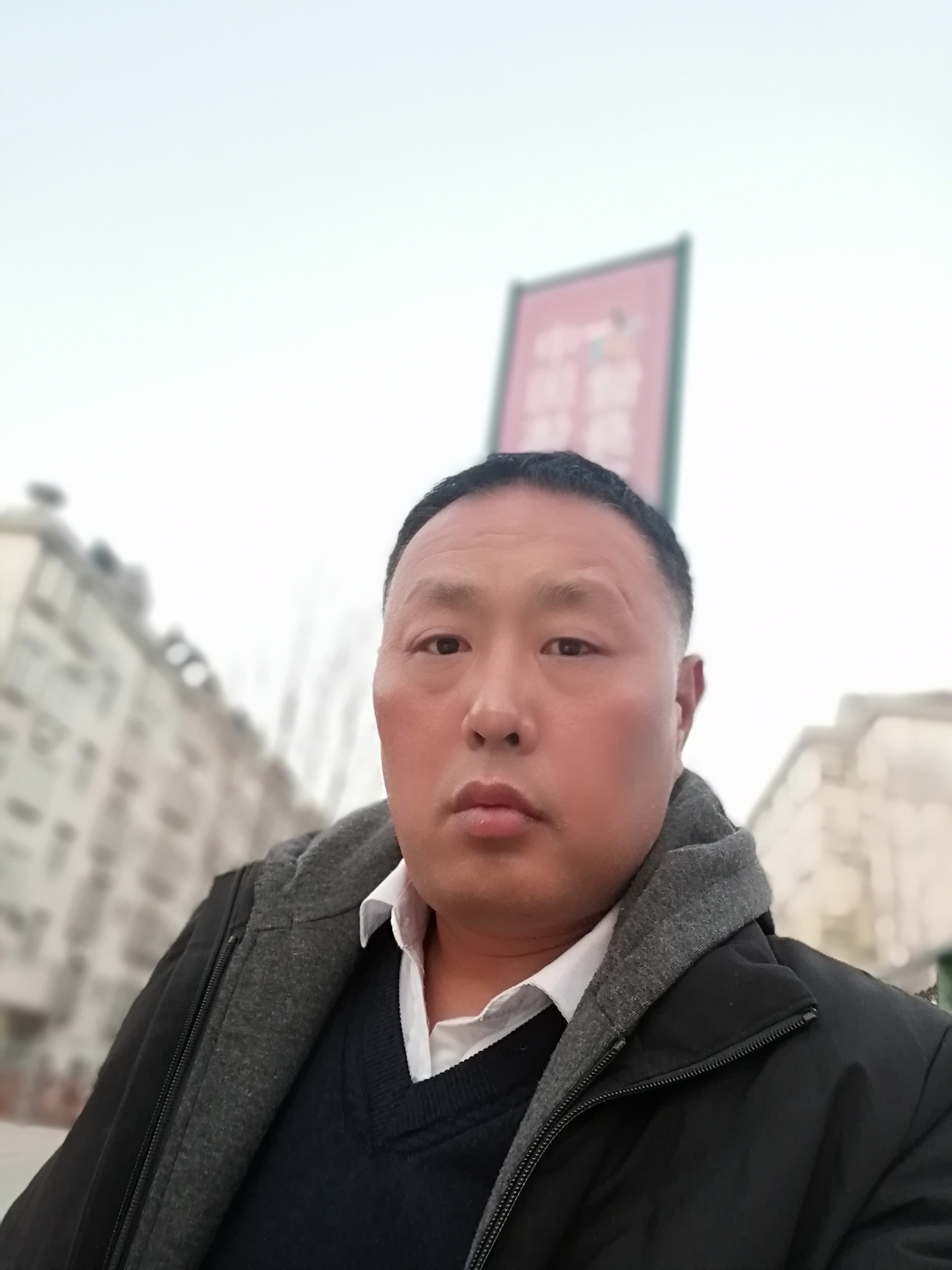 腾玉的照片