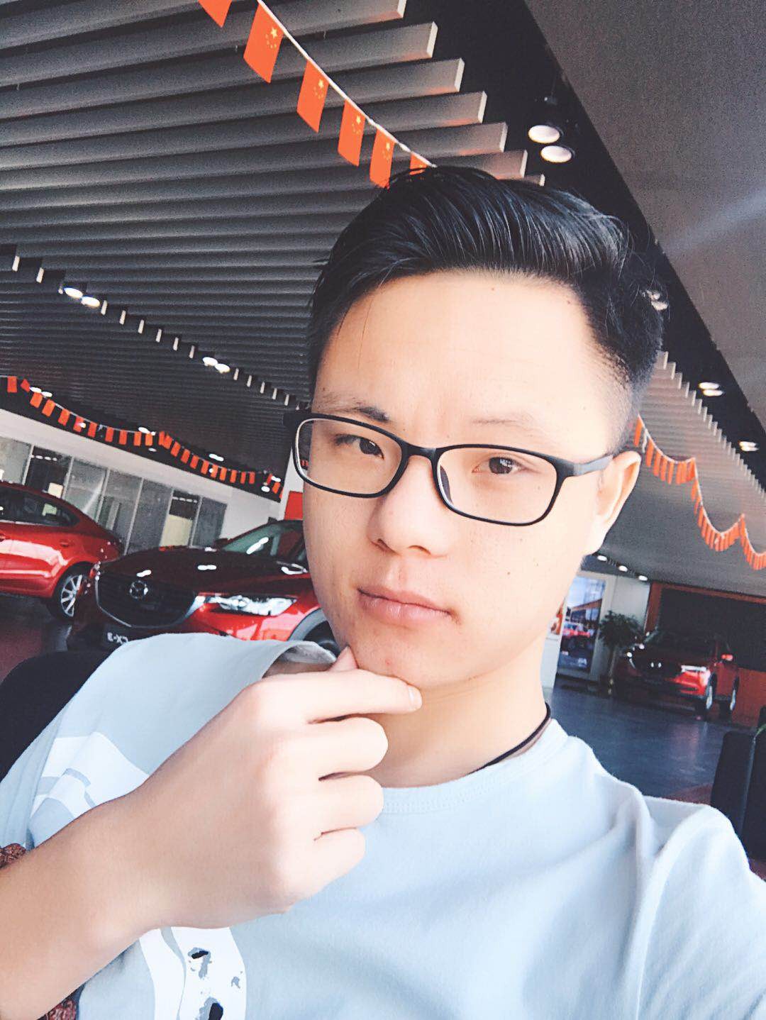 在路上。。。。。的照片