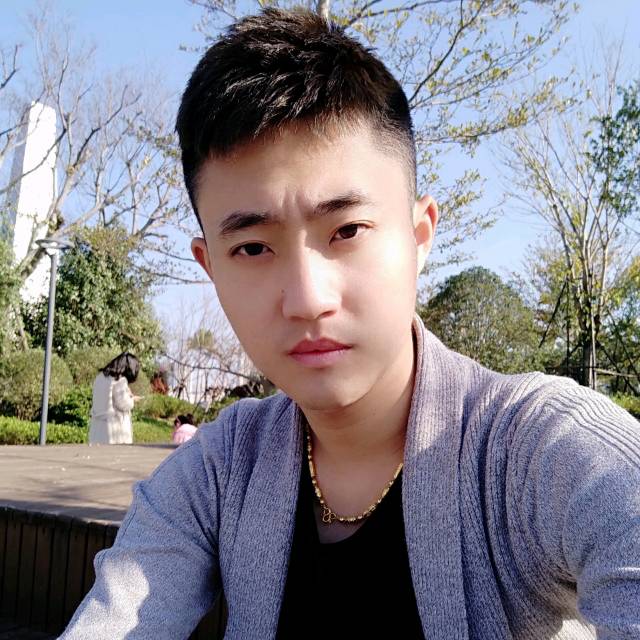姑奶奶，少爷的照片
