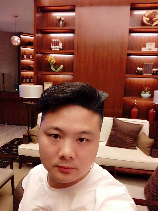 欧K鹏的照片