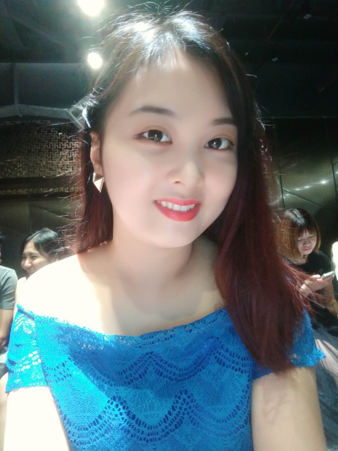 哈喽881的照片