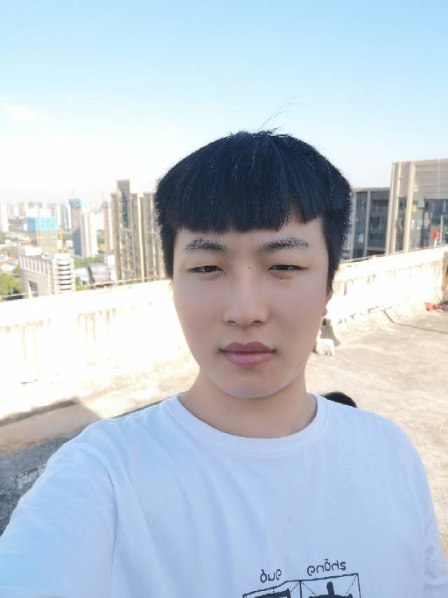 景胜的照片