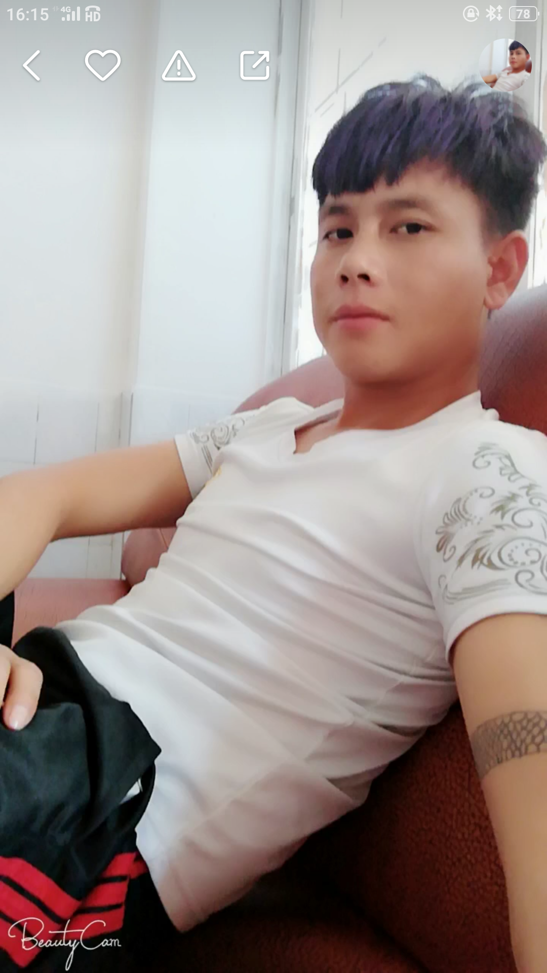 狼的男孩的照片
