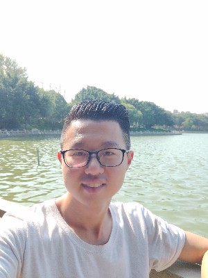 帕罗尼的照片