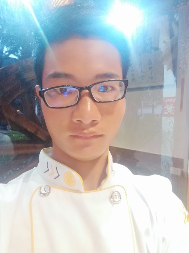 何春生的照片
