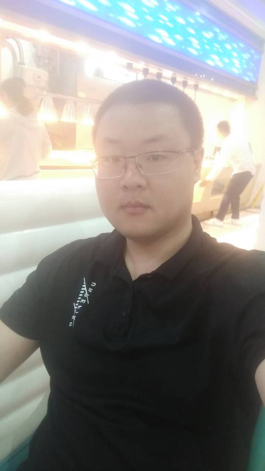 会员323729999的照片