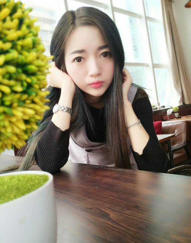 请问陈康的照片