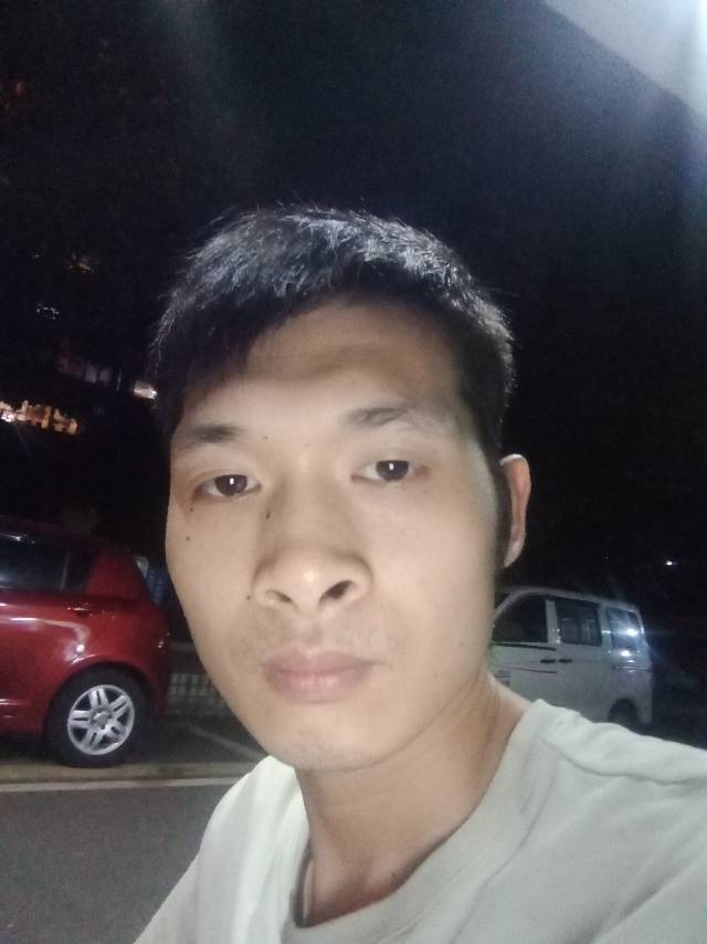 会员323192818的照片