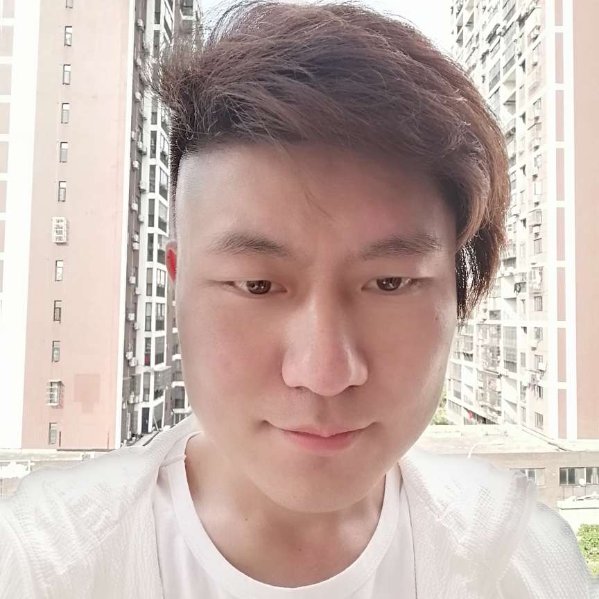 吃鱼的喵的照片