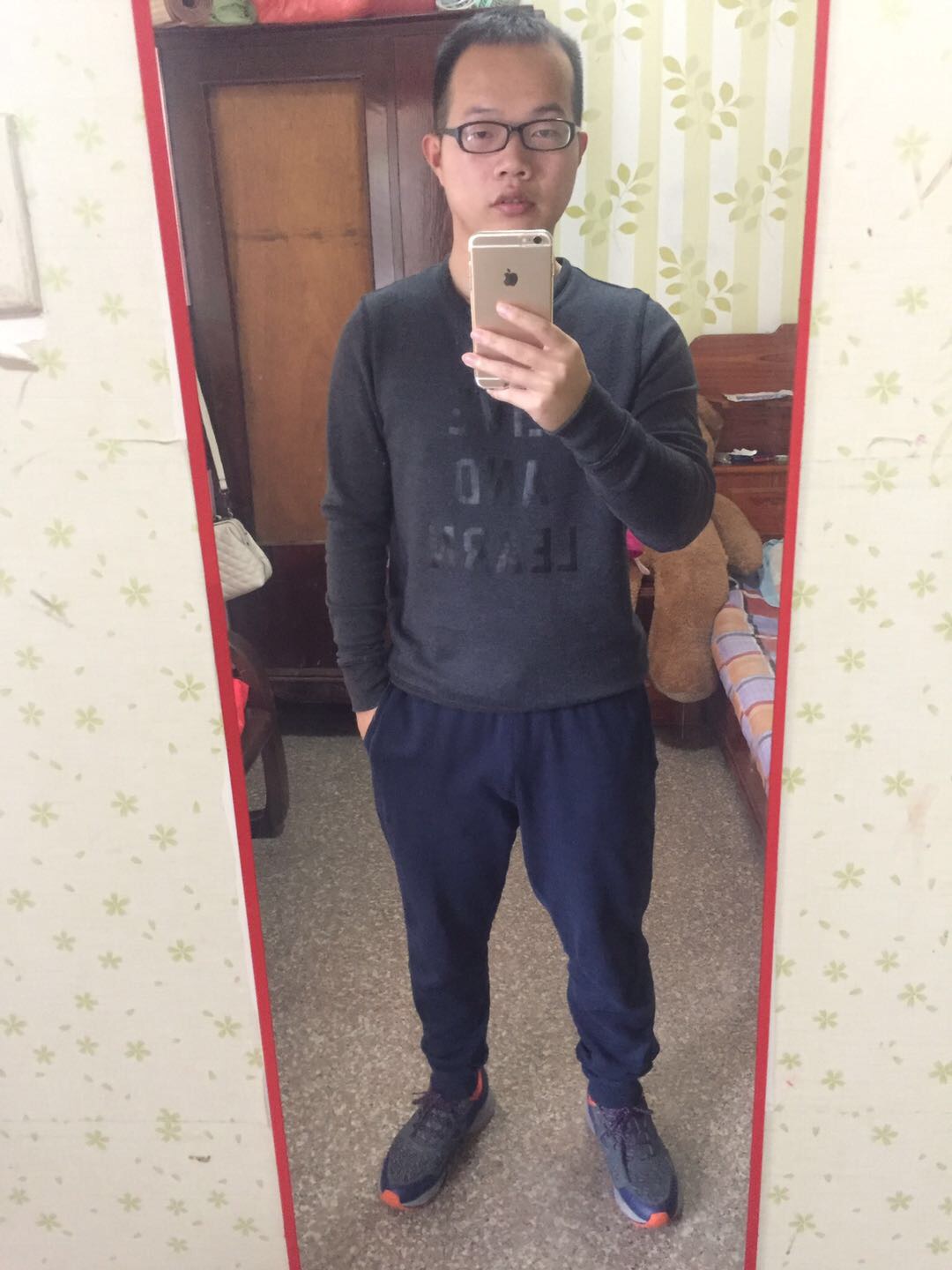 有缘相遇，相守一的照片