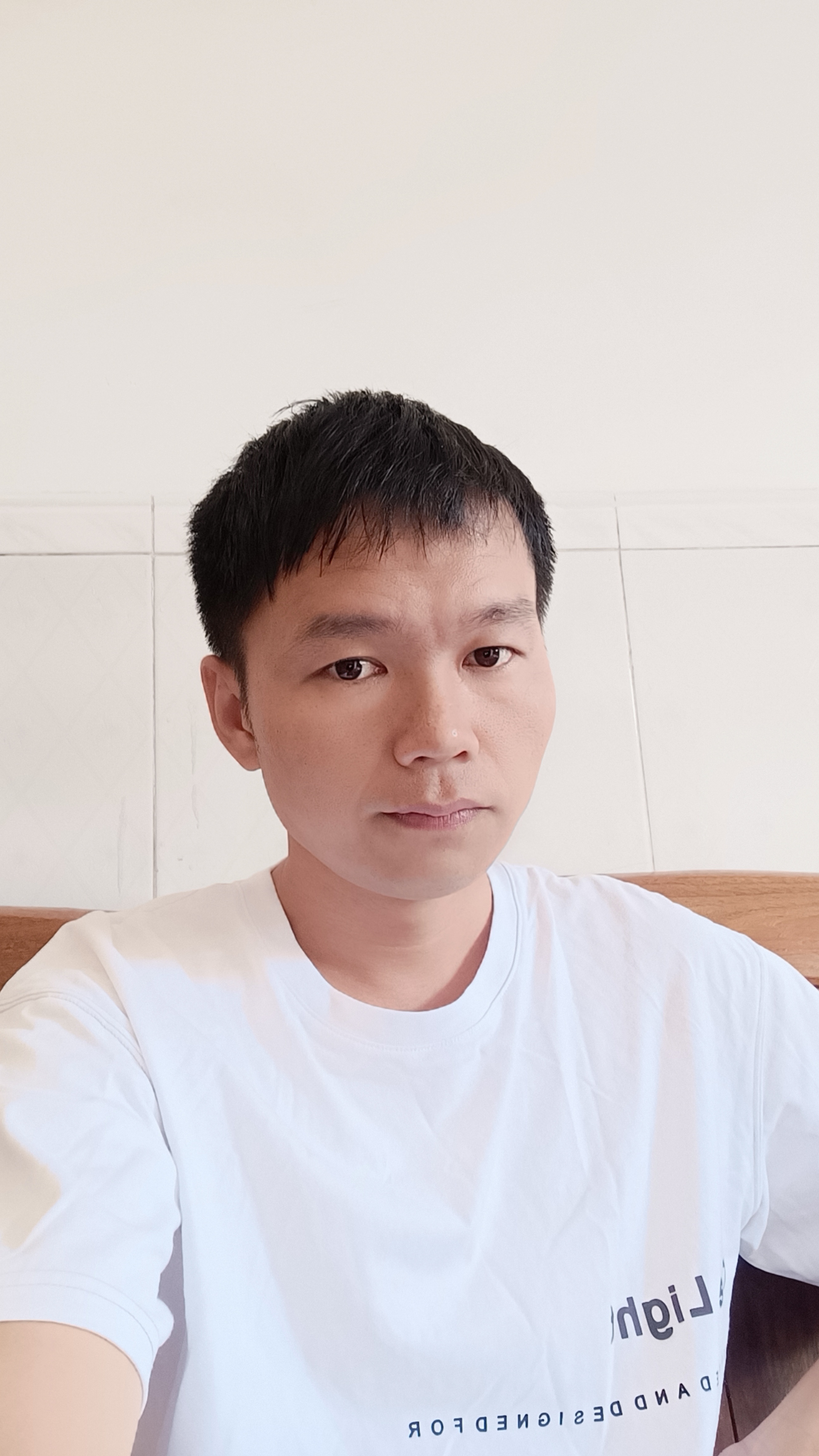 彭某某的照片