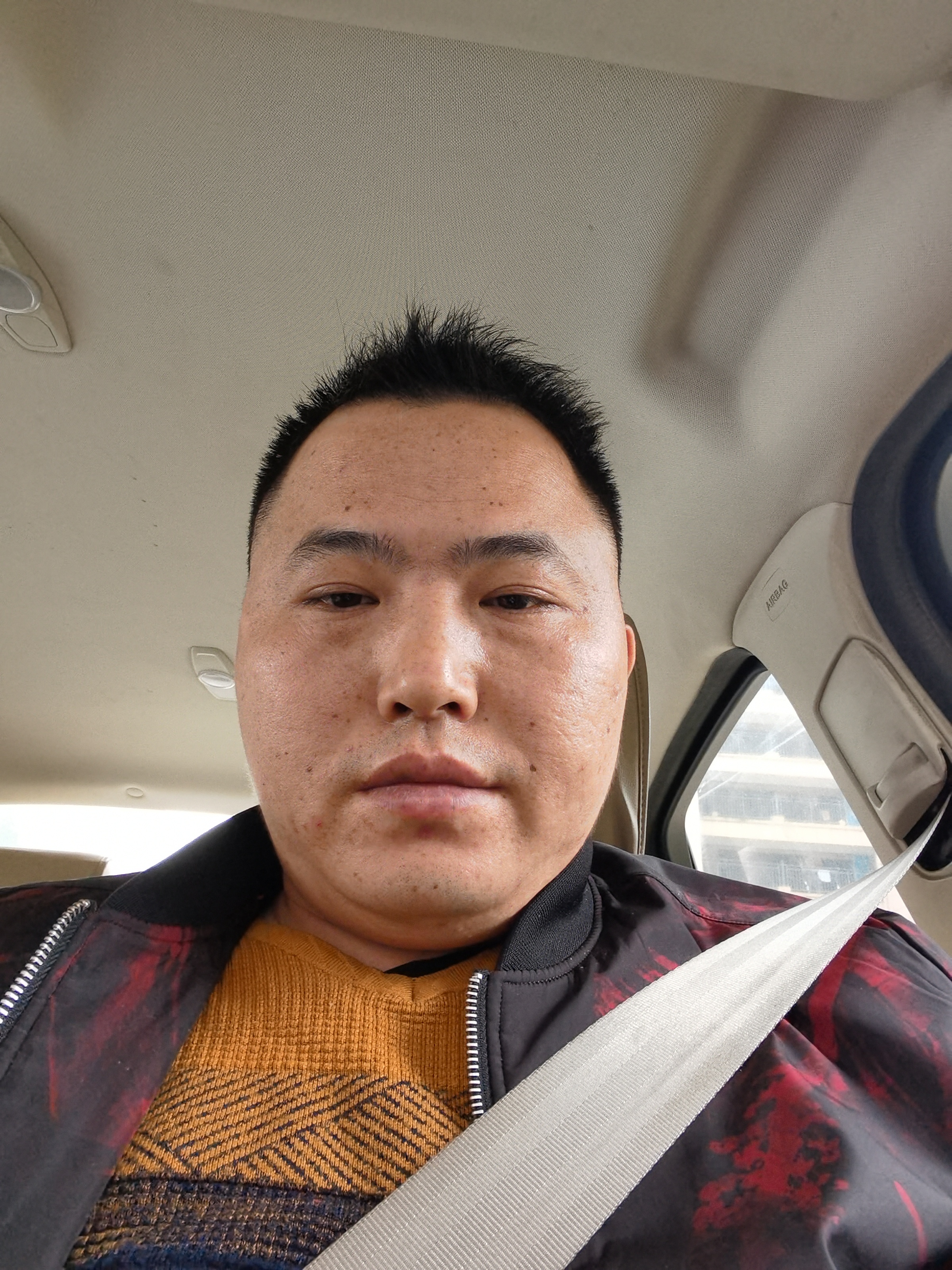 爱笑眼镜的照片