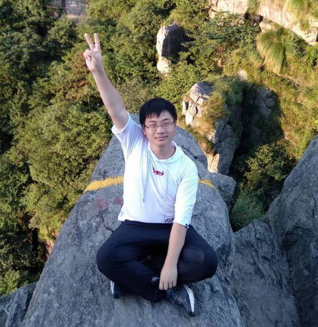 终南山下人的照片
