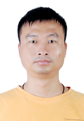 宅男中居士的照片