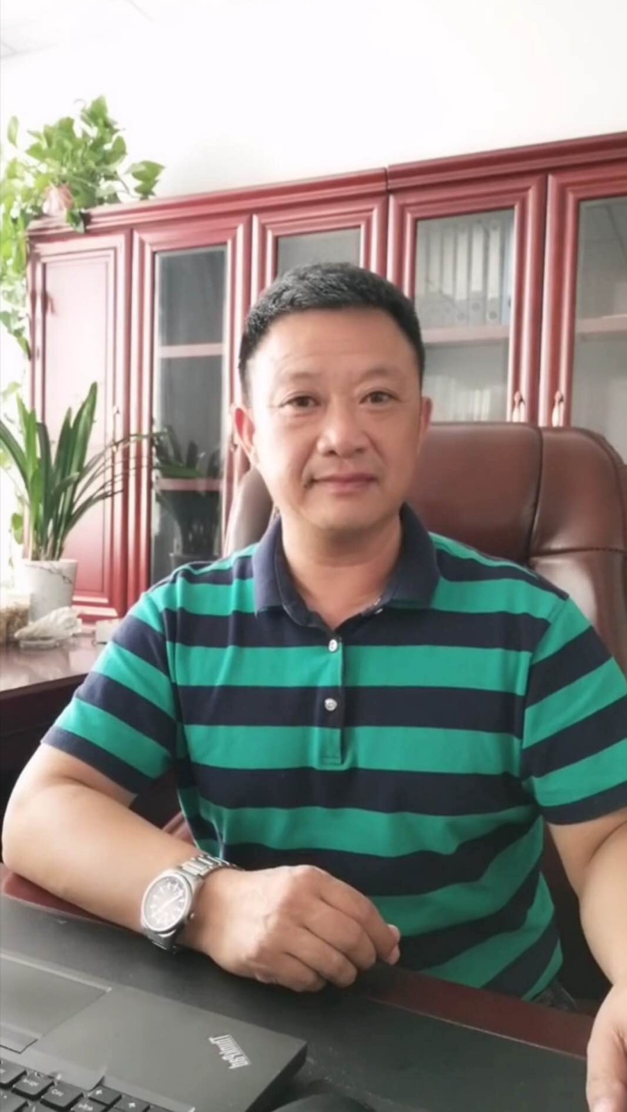 渴望   先生的照片