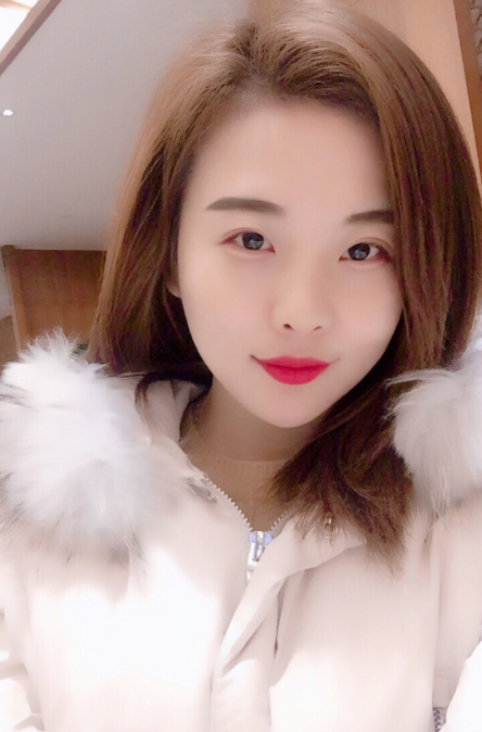 张玟的照片